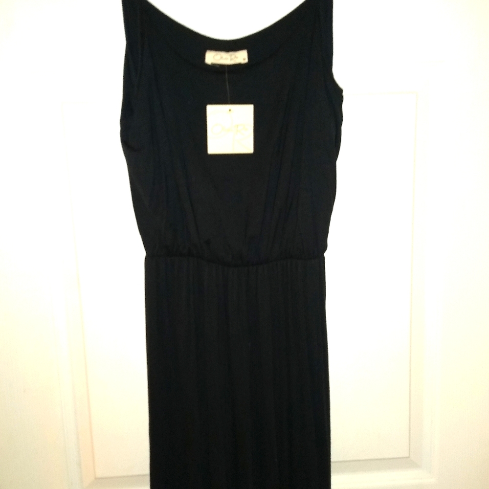 Long olivia rae maxi dress still has tsgs